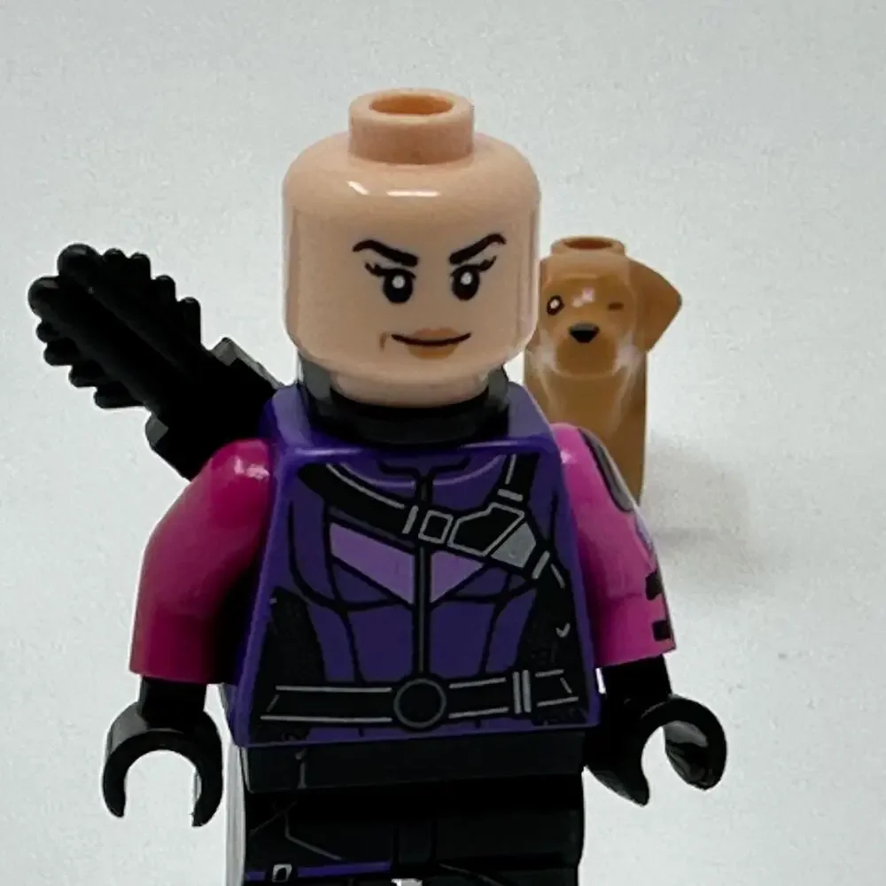 LEGO Marvel Minifigure Kate Bishop Bow Quiver Pizza Dog Lucky Series 2 71039